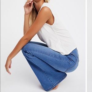 Free People Pull On Bell Bottoms size 29